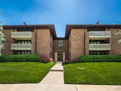 120 W Essex Ave APT 1D, Saint Louis, MO, 63122