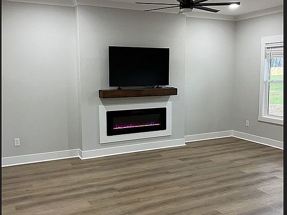 5th image of 194 Woodham Rd