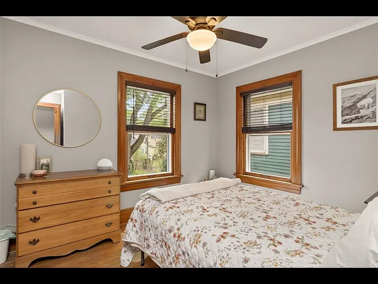 142 Washburn Park — Photo 24