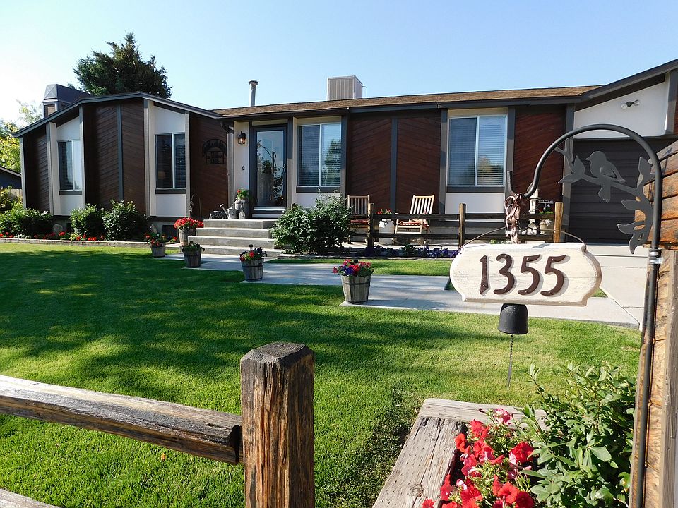 1st image of 1355 Cliff View Dr