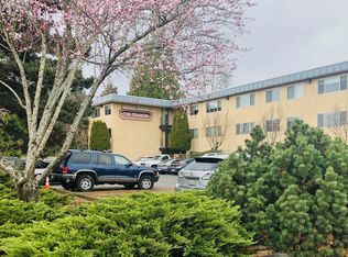 138 SW 157th St #206, Seattle, WA 98166