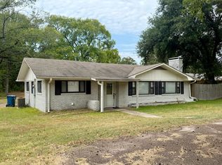 2751 N Jefferson Ave, Mount Pleasant, TX 75455