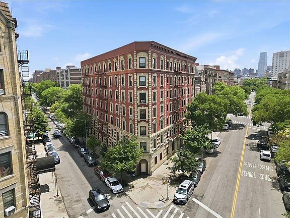 3rd image of 92 Saint Nicholas Ave APT 3G