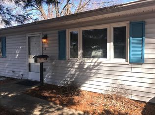 54 Oriole Dr, Decatur, IL 62526