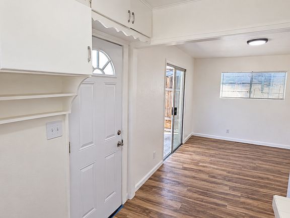 5th image of 9961.5 San Juan St