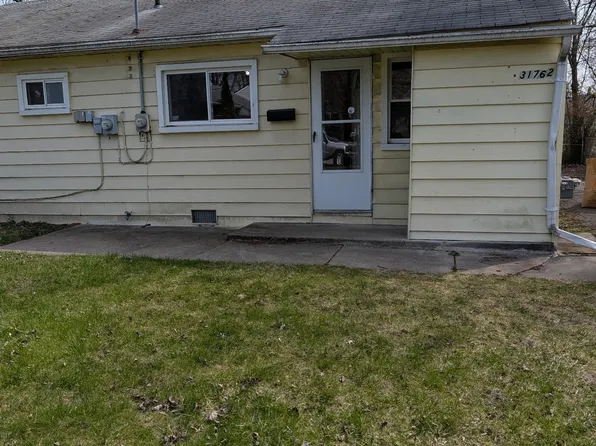 31762 Arenac Ct, Westland, MI 48186