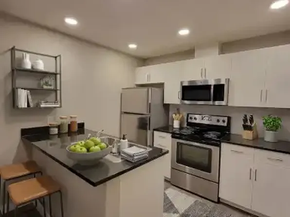 16315 96a Ave #105C, Edmonton, AB T5P 0E4