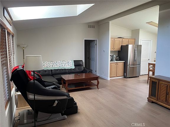5th image of 901 S 6th Ave Space 236