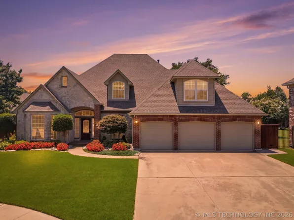 6009 W Phoenix Ct, Broken Arrow, OK 74011