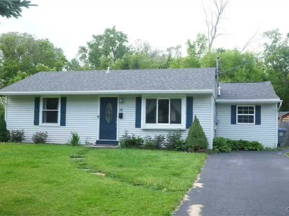 16 Tyler Ct, Manlius, NY 13104