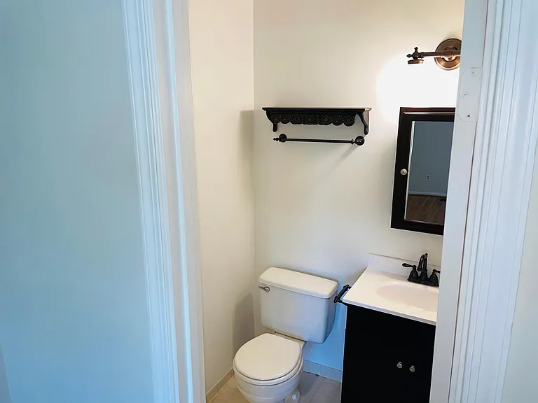 1405 Oronoco St — Photo 51