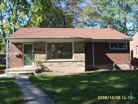 1st image of 24251 Kenosha St