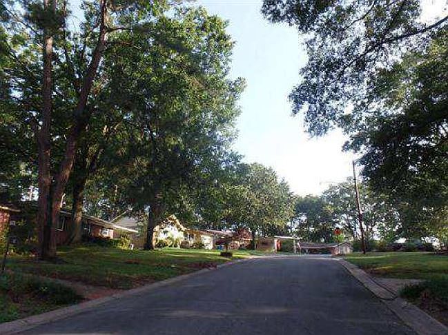 2nd image of 12 Holly Hill Rd