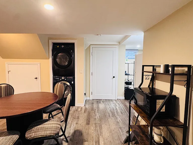 170 Louth St #BASEMENT — Photo 17