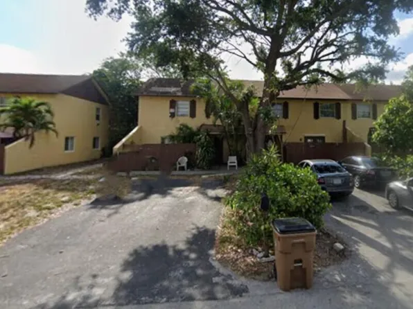 4346 NW 4th Avenue, Deerfield Beach, FL 33064