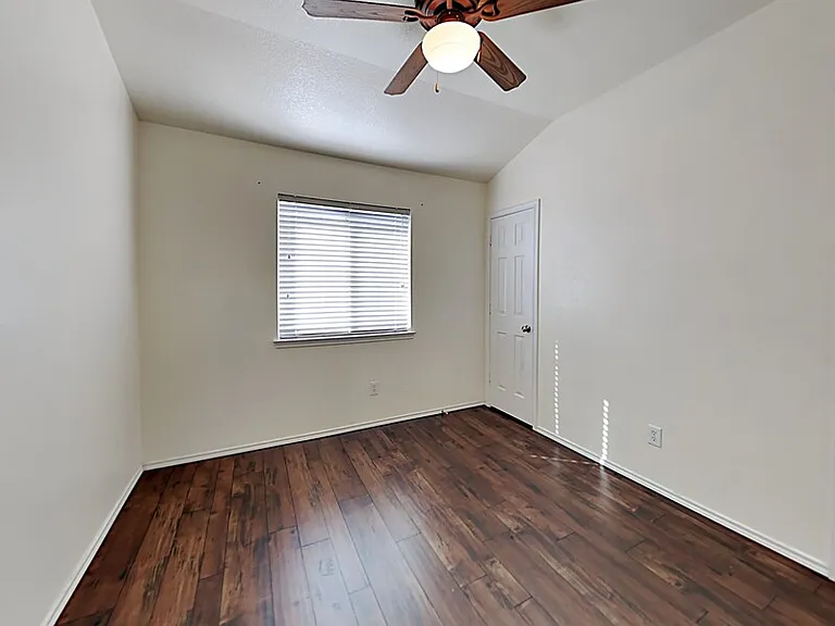 3251 Torio — Photo 10