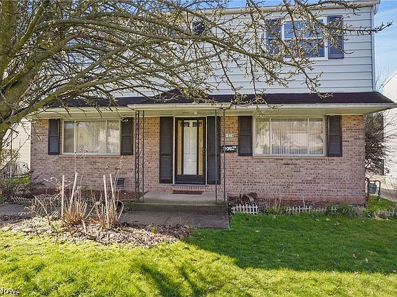 2nd image of 1524 Artman Ave