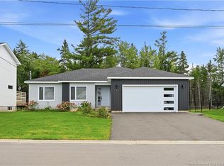56 Carter St, Dieppe, NB E1A0G4