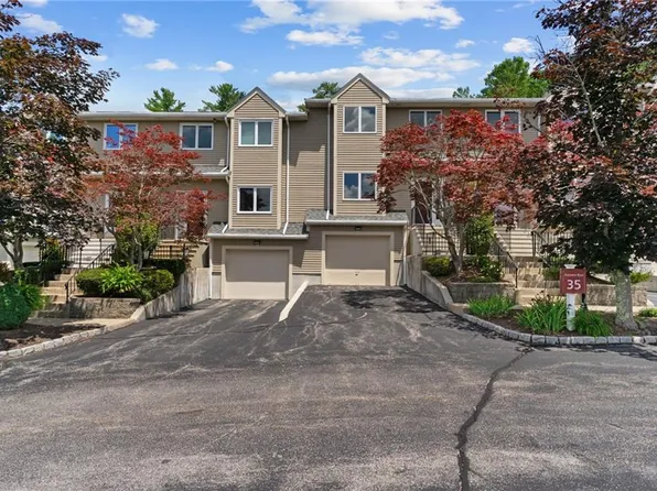 35 Waterview Dr Unit C, Smithfield, RI 02917