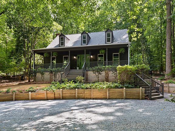 2nd image of 3219 Seven Springs Rd