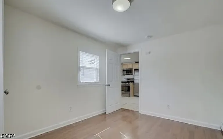 443 Downer St — Photo 10