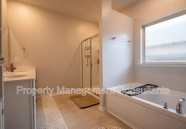 16246 Water Mill Rd — Photo 14
