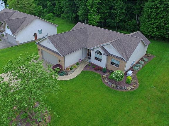 3rd image of 2574 Forest Springs Dr