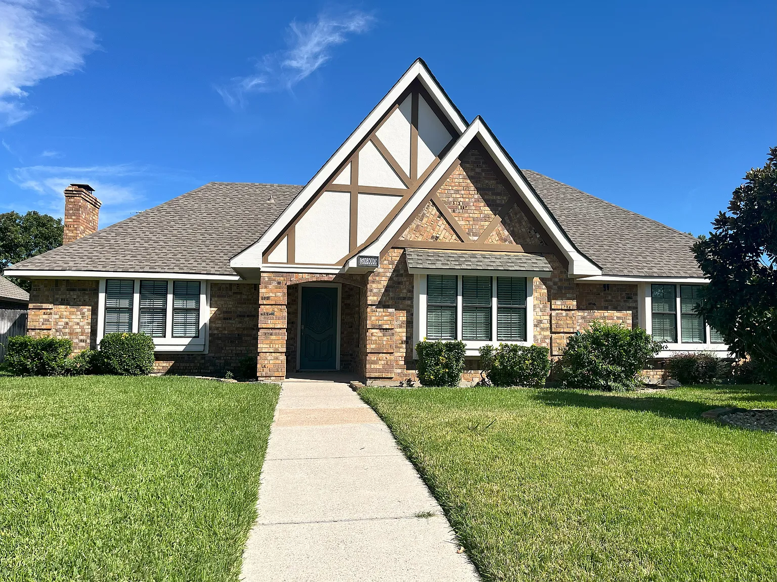 3 bed, 1703 sqft, $2,350 — Photo 3