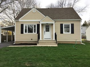 3 Ridgewood Rd, Clifton, NJ 07012