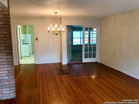 5th image of 123 Green Meadow Blvd