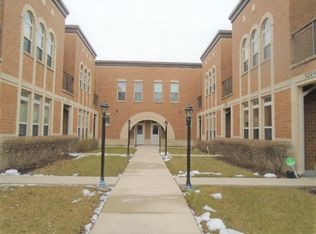 824 E 38th Pl UNIT 1, Chicago, IL 60653
