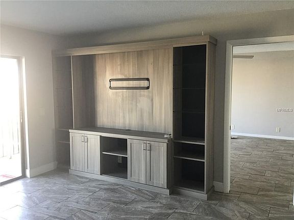 4th image of 7300 Sun Island Dr S APT 604