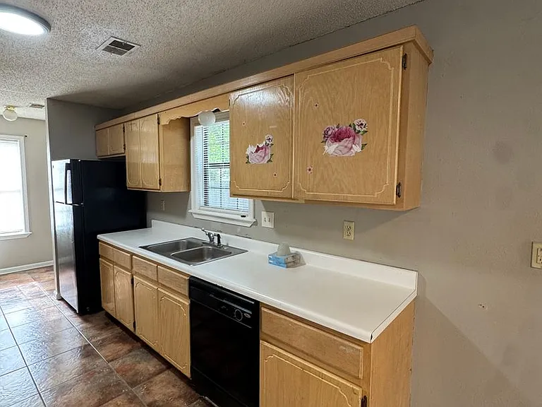 2508 Bonnie Jean Pl — Photo 9