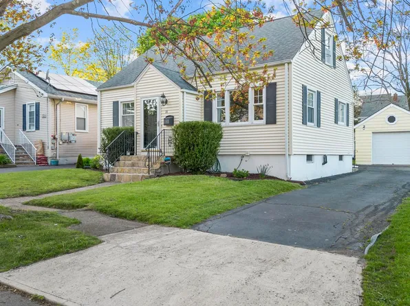 16 Orchard Avenue, New Haven, CT 06512