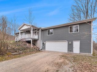 6933 Cram Rd, Williamsburg, MI 49690