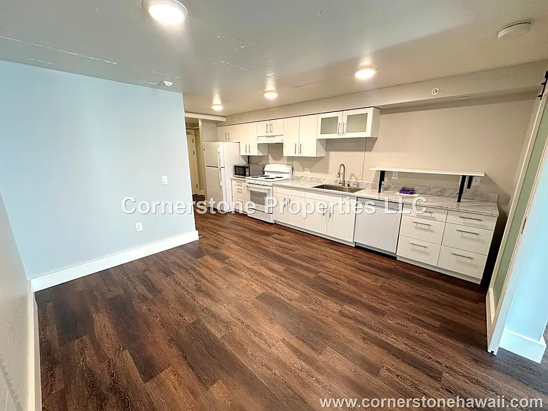 803 Waimanu St #508 — Photo 2