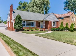 7114 3rd Ave, Kenosha, WI 53143