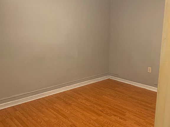 2nd image of 1335 Snyder Ave Floor 3