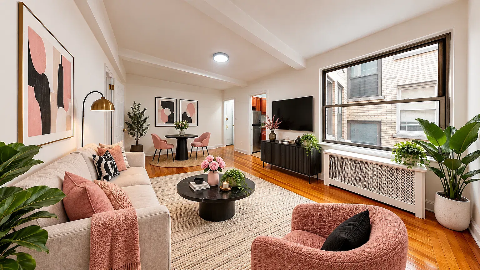 301 East 38th Street — Photo 1