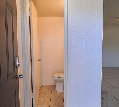 2nd image of 2642 N 43rd Ave #6C