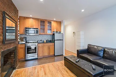 Rented by Bond New York