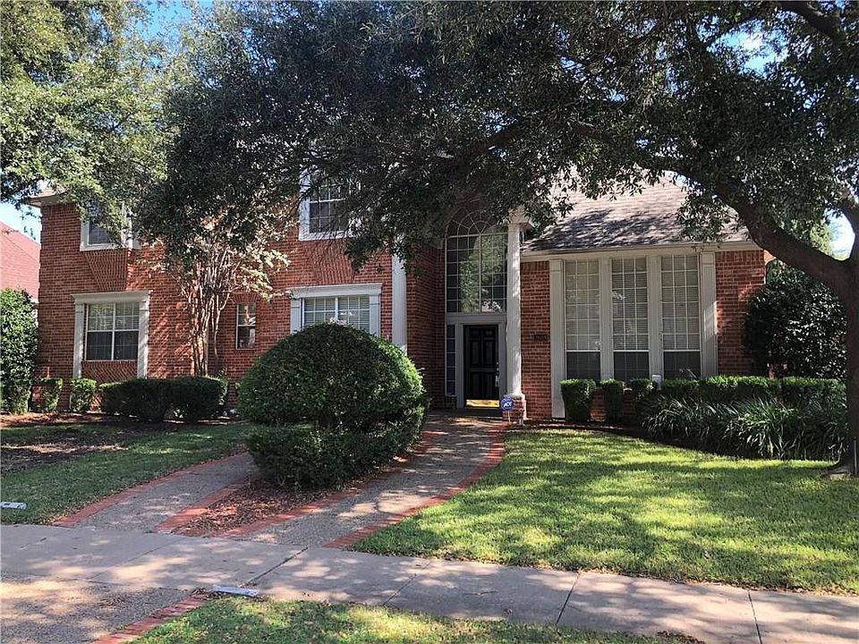 1st image of 2608 Fairbourne Cir