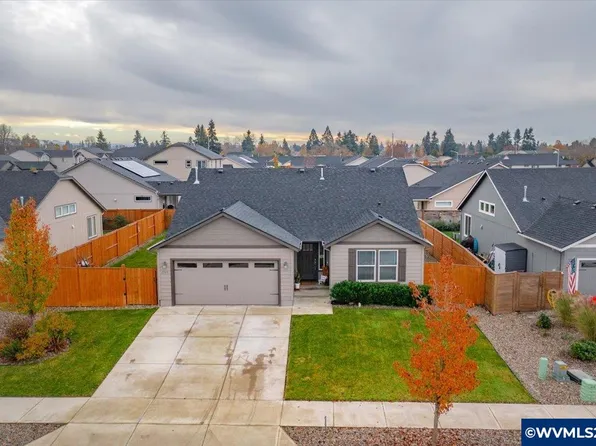 1248 Chukar St, Stayton, OR 97383