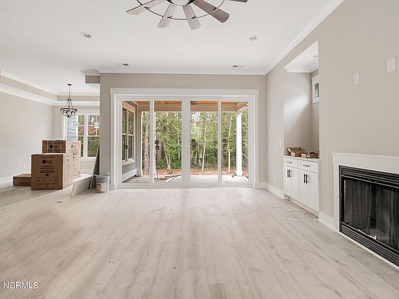 4th image of 88 Plantation Passage Dr SE