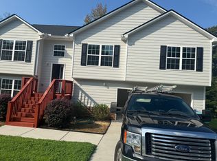 366 Arlington Ln, Commerce, GA 30529