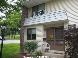 34 Hemlock Ct, Cromwell, CT 06416