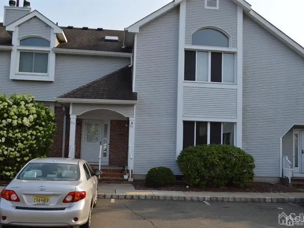 64 Jamie Ct, Monmouth Junction, NJ 08852