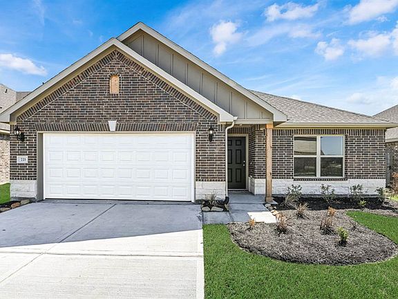 3rd image of 721 Hazy Shores Ln