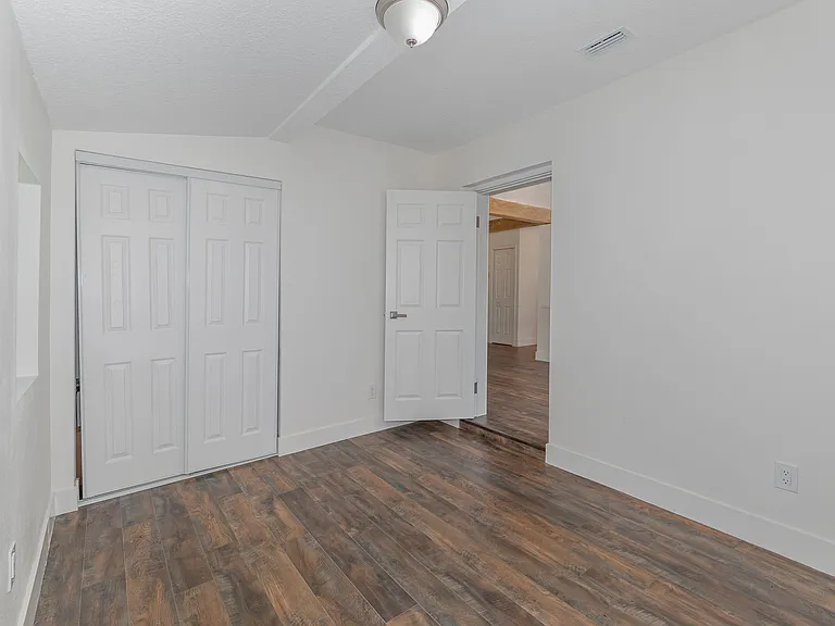 1770 Algonquin Trl — Photo 14