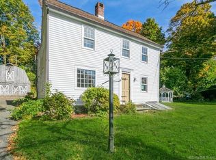 80 Main St, Newtown, CT 06470